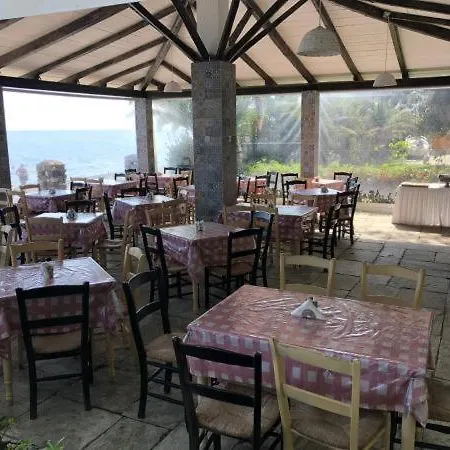 Hotel Aqua Rossa 2*