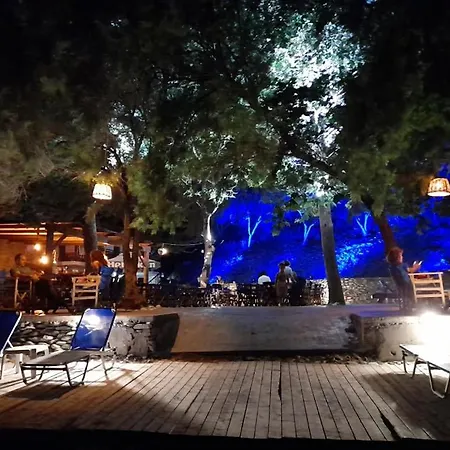 Aqua Rossa Hotel 2*