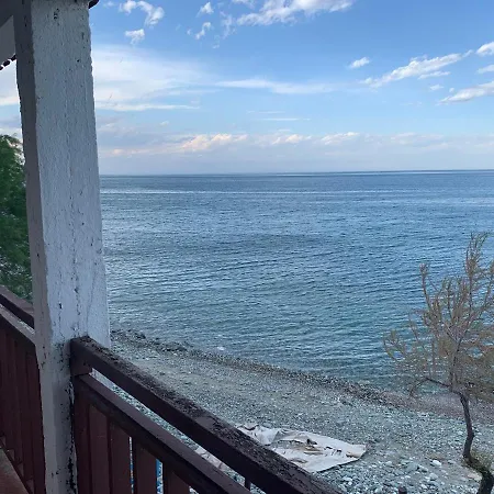 Aqua Rossa 2* Kókkinon Nerón