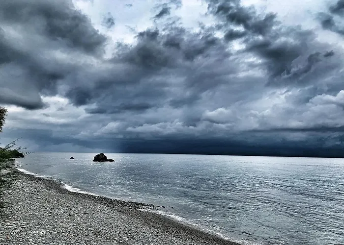 Aqua Rossa 2* Kókkinon Nerón